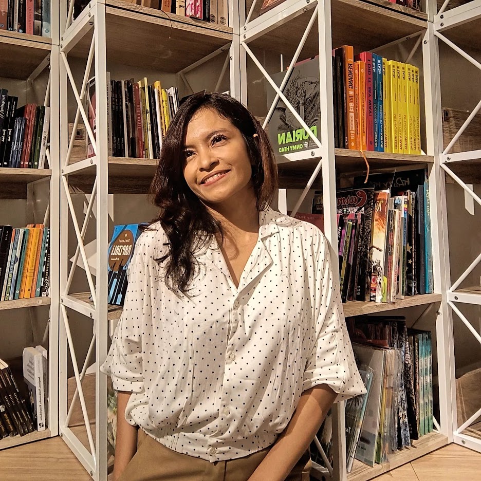 Potret Feby Indirani